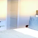 Ih Apartments, Studios&suites