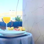 Pensión Ih Apartments, Studios&suites