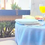 Ih Apartments, Studios&suites Pensión 4*