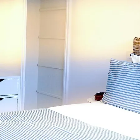 Ih Apartments, Studios&suites