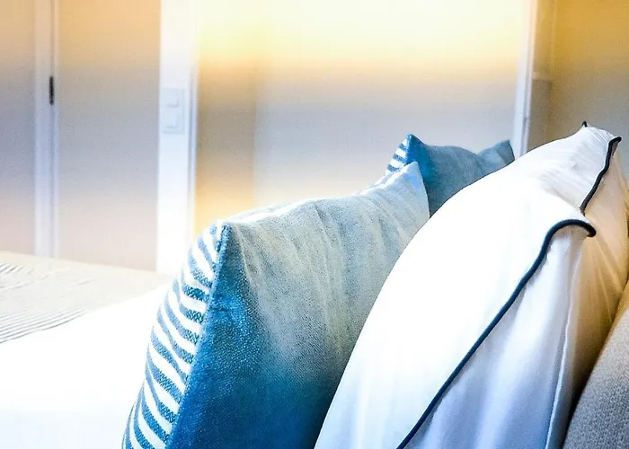 Ih & Casa de hóspedes Espinho (Aveiro)