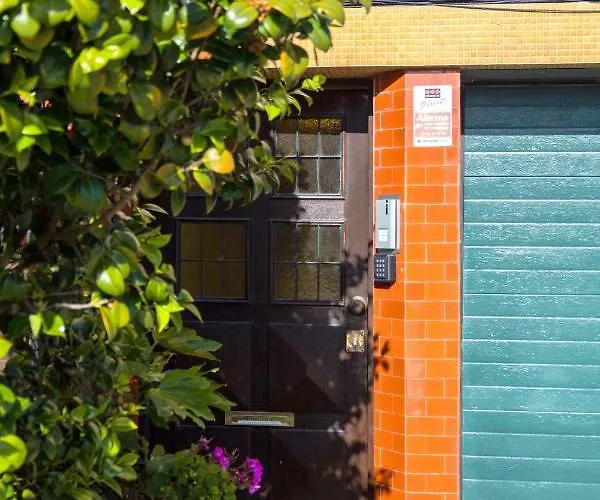 Casa de hóspedes Ih &